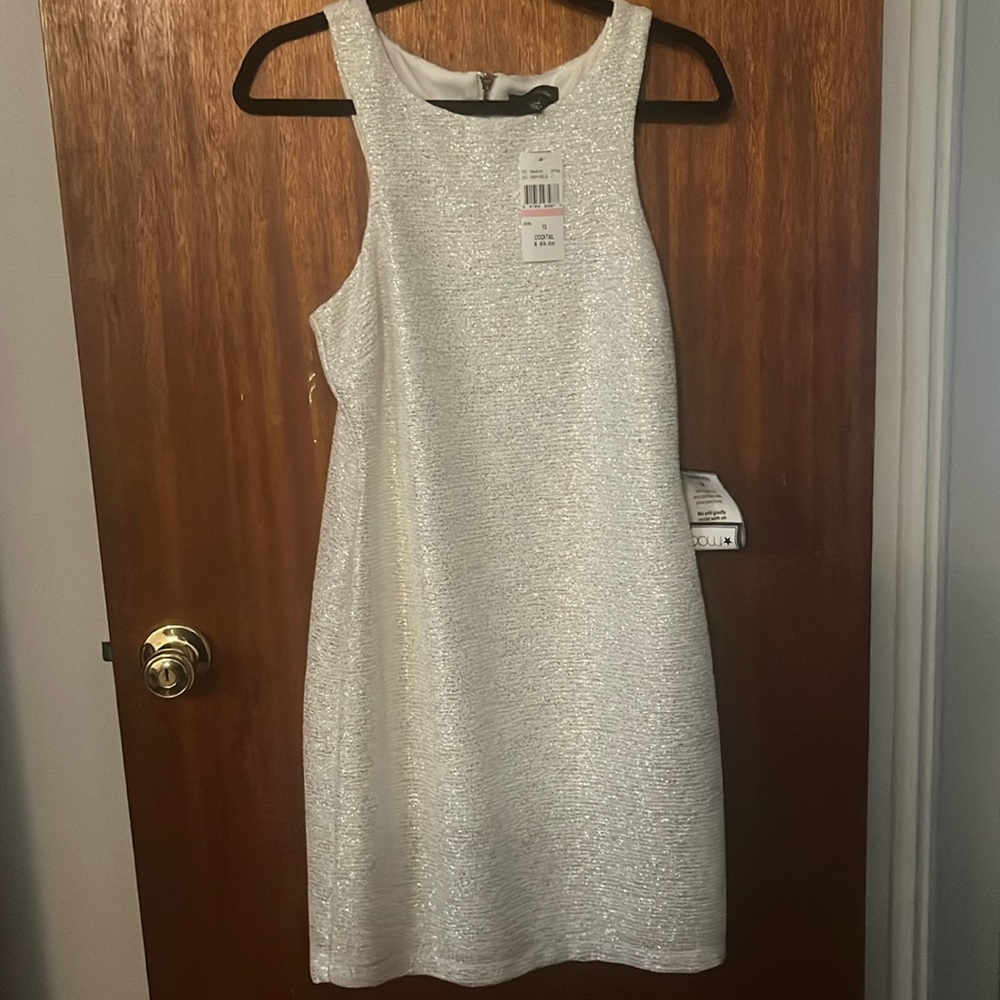 Juniors Ivory/Gold Tank Top Cocktail Dress
